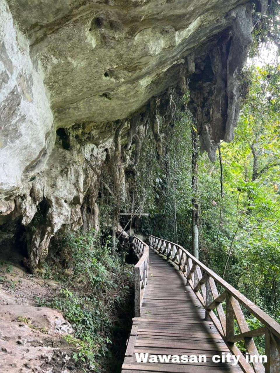 Wawasan City Inn Batu Niah エクステリア 写真